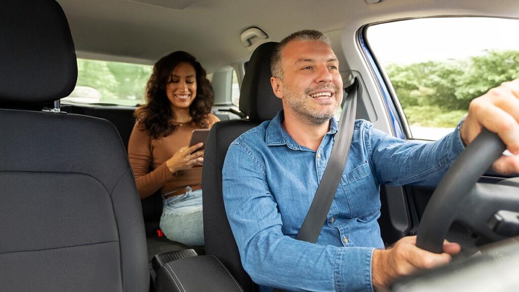 Modelos de carros econômicos para UBER