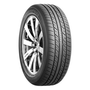 PNEU 215/40 R18