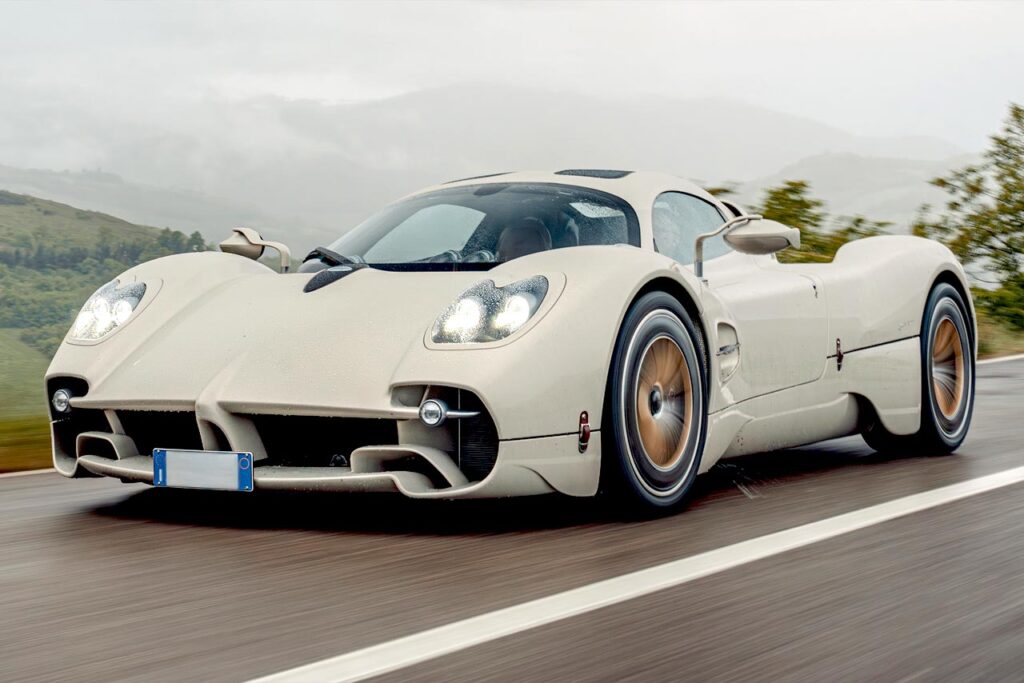 Pagani Utopia