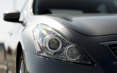 De olho nos faróis automotivos: conheça os tipos e quando usá-los