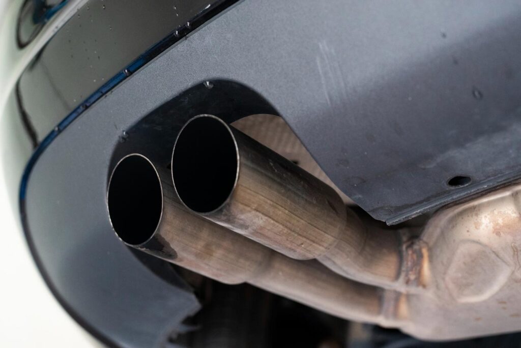 Escapamento automotivo em dia: mais economia e desempenho